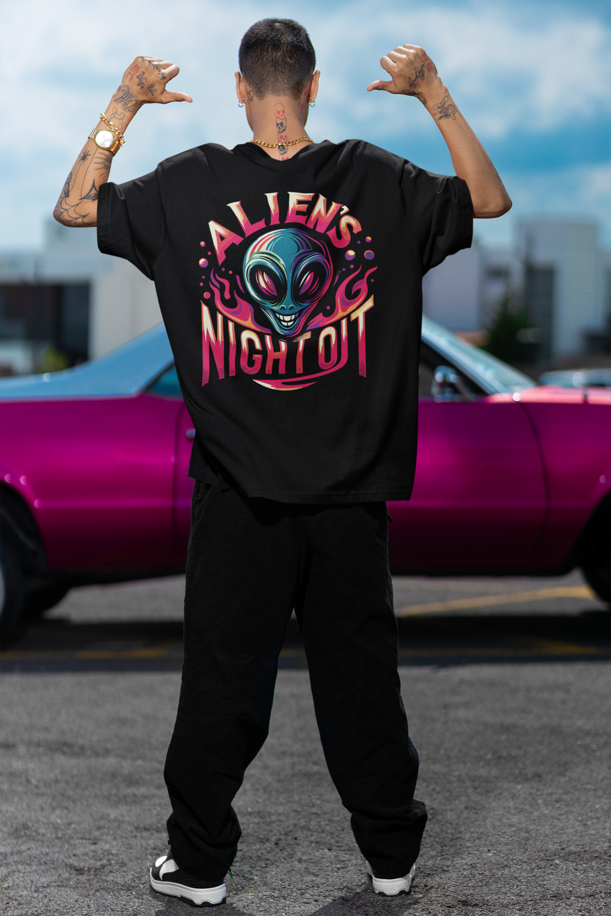 Premium Pullover Hoodie "ALIENS NIGHT OUT"