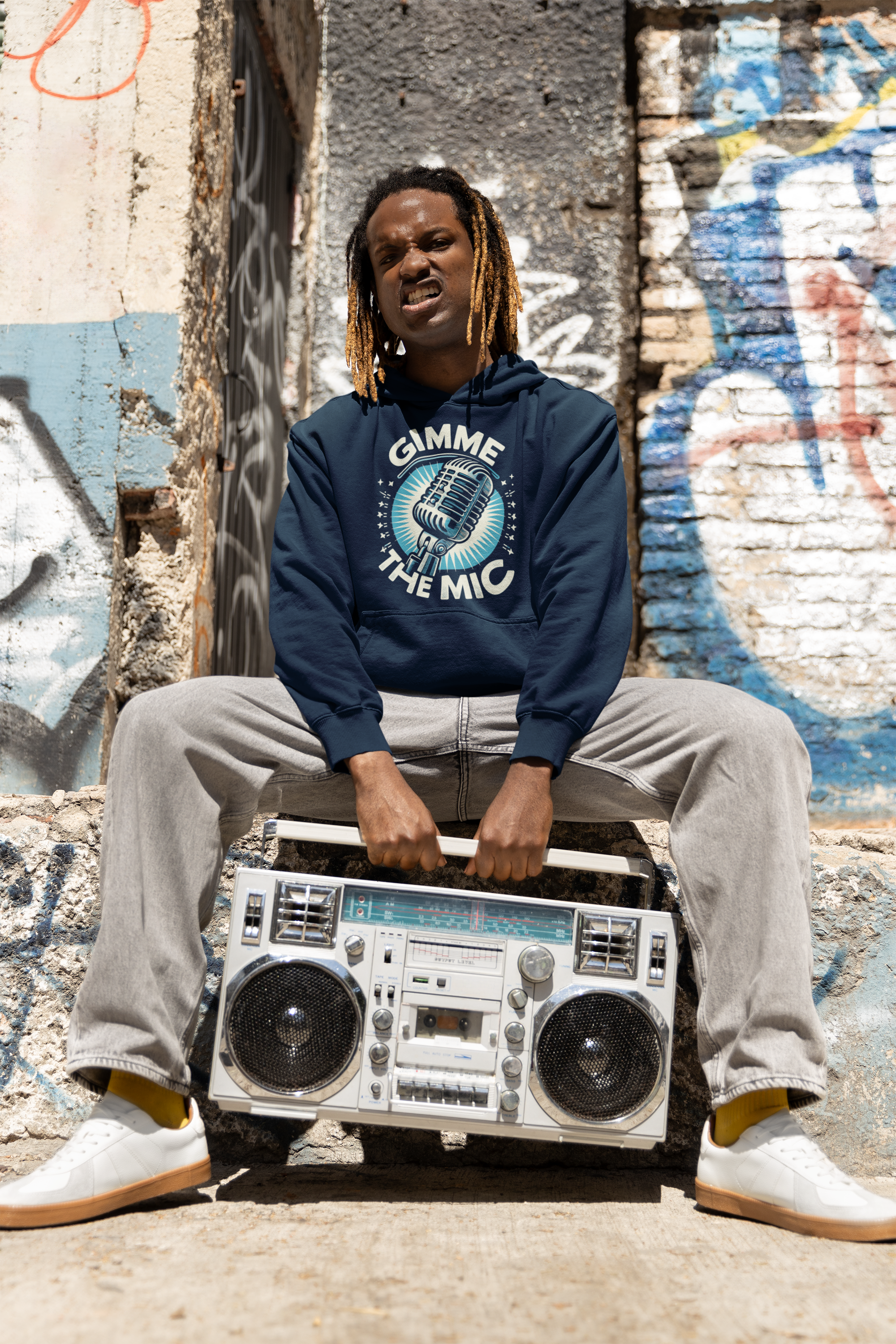 Oversize Premium T-shirt (Gimme The Mic)